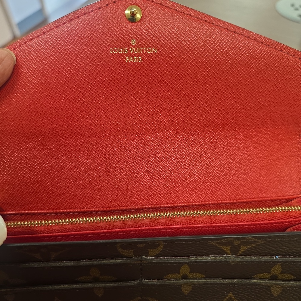 Louis Vuitton wallet - Picture 5 of 6